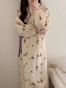 Damen Neue Leichte Frühlings-Nachtwäsche, Damen Kimono Stil Bademantel, Süßer Blume Muster, Langarm, Lila, Leicht, Lässige Homewear, Locker Sitzende Mode, Geeignet für Frühling & Sommer, Bademantel, Nachtwäsche, Nachthemd, Damen Geschenk, Muttertags Geschenk, Damen Bademantel - Verschiedenfarbig - Übersicht 5