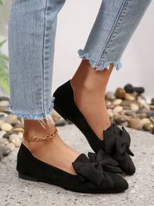 2026 Autumn Women's Fashion Black Gold Thread Pointed Toe Flats, Casual Slip-On Comfortable Lightweight Everyday Wear Flat Shoes, Sizes 36-43