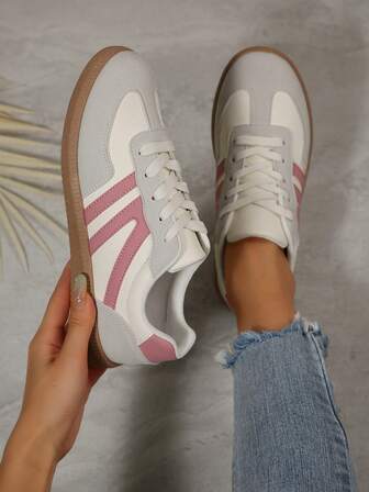 Dam Sommar Casual Platta Mjuka Bottnar Halkfria Patchwork Färgade Utomhussportskor, Vår/Höst