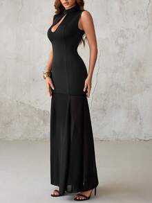 Vestido de verano ajustado con cuello en V profundo, hombros caídos y abertura alta - Negro - Ver 3