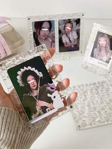 1pc Teenage Girl Wavy Transparent Desktop Acrylic Stand, 3-Inch Student Idol Card Display Magnetic Easel Photo Frame