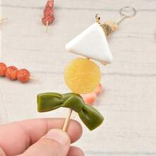 قلادة واقعية بشكل قطعة دجاج مقلي قطعة واحدة، قطع دجاج مقلي، ساق دجاج وجناح شواء سيخ واقعي