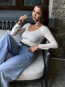 Livesso 女士波点半透明长袖圆领打底衫，春夏款 - 杏色 - 查看 6