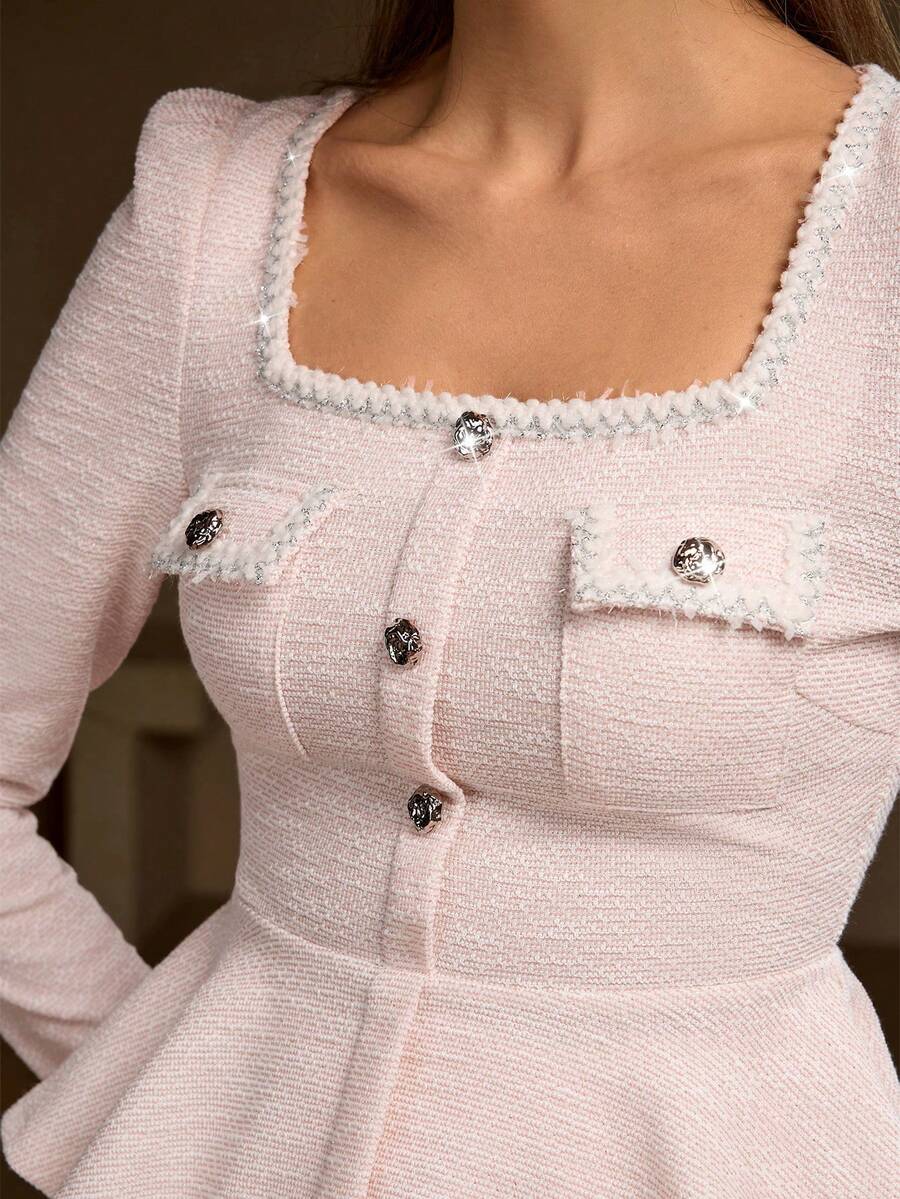 女士秋冬新款优雅两件套西装 - 方领，金色亮片，银色蕾丝，粗花呢风格银线饰边，鱼尾下摆中裙，荷叶边下摆带开衩，适合情人节、圣诞节、毕业典礼 - 粉紅白色 - 查看 1