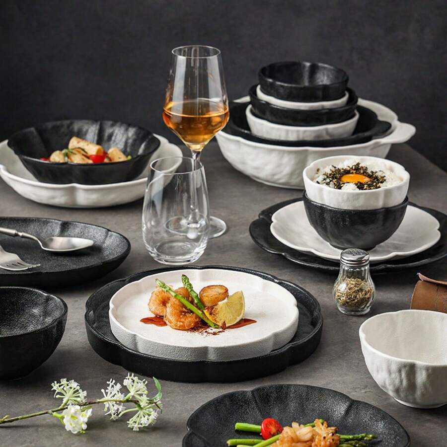 8-Inch Shallow Ceramic Dish, Matte White, Suitable For Steak, Minimalist And Elegant Design - Multicolor - View 1