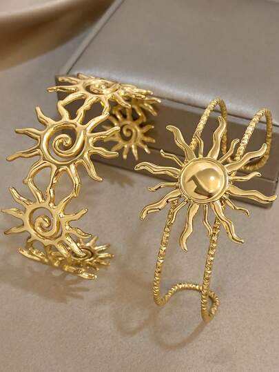 18K Gold Plated Stainless Steel Bohemian Luxury Vintage Sun Motif Bangle Bracelet Set For Women, Artistic Statement Jewelry Mom Gift Christmas Festival Thanksgiving Carnival Wedding Rave/Prom/Party/Daily Accessories Gift For Anniversary Valentine's Day Boho Jewelry Birthday Bridesmaid Gifts