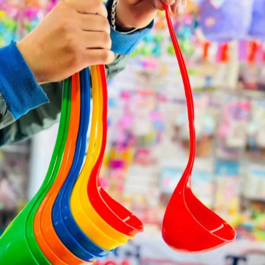 Set de 5 Cucharones de Cocina Multifuncionales | Utensilios Resistentes y Prácticos para Servir, Mezclar y Cocinar Todo Tipo de Alimentos | Diseño Ergonómico que Facilita el Agarre y el Uso Diario | Material Duradero y Fácil de Lavar, Ideal para Hogar, Restaurante o Cocina Profesional | Perfecto para Mantener Orden, Funcionalidad y Estilo en tu Cocina con un Solo Set Completo - SURTIDO - Ver 1