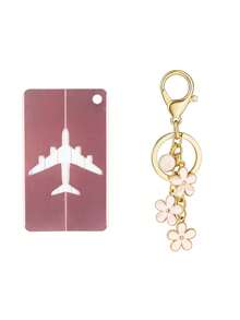 Conjunto de 2 etiquetas de bagagem com chaveiros de flores e 26 letras do alfabeto para facilitar a identificação da sua mala. Permitem adicionar um cartão de nome. Multifuncionais, essas etiquetas podem ser coladas em malas, mochilas, bolsas esportivas, bolsas de câmera, bolsas de mão, etc. Adicionam estilo e resolvem problemas de identificação durante a viagem. Práticos para encontrar rapidamente itens essenciais de viagem. Ideais para mochilas, bolsas, malas, etc.