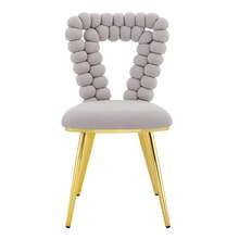 Krzesła do jadalni w kolorze jasnoszarym, z aksamitu w kolorze wielbłądziej wełny (zestaw 2 szt.) – trójkątne wycięcie, nogi z pozłacanego metalu, do stołu jadalnego, szafki i salonu - Jasnoszary - Zobacz 9