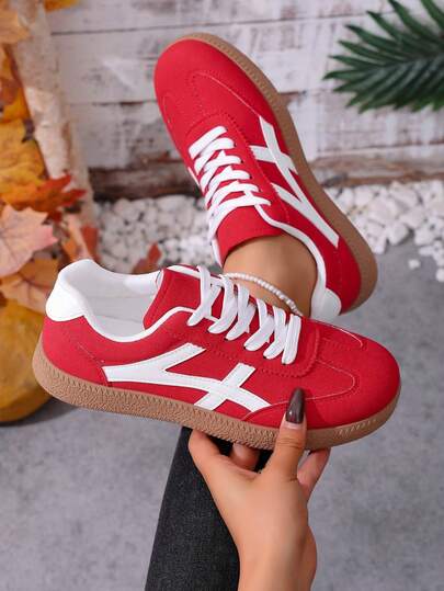 2025 New Versatile Flat Sneakers, Casual Sports Shoes For Autumn/Winter