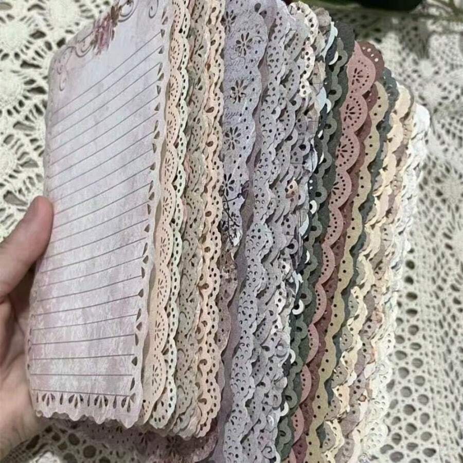 Bộ sưu tập Vintage Romantic Secret, họa tiết kẻ caro ren, viền kẻ caro, hoa văn, các yếu tố trang trí, có thể viết, khổ lớn, chất liệu giấy dày nhưng nhẹ, giấy Bullet Journal chủ đề biển mặn cổ điển, trang trí phía dưới, kiểu cắt dán. - Nhiều màu - Xem 1