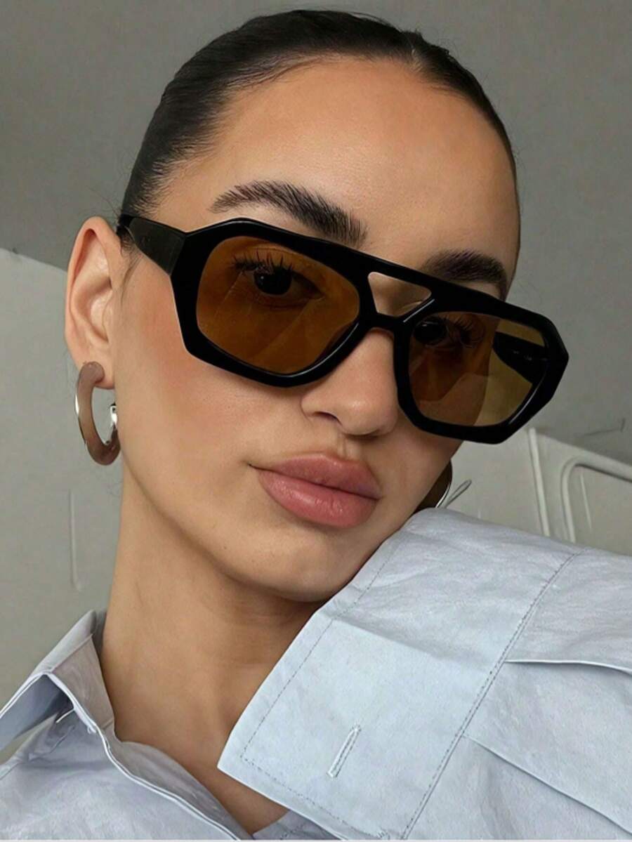 1 Pair Women's Black Polygon PC Frame Retro Double-Bridge Fashionable Street Style Personalized Fashion Glasses - Black - View 1