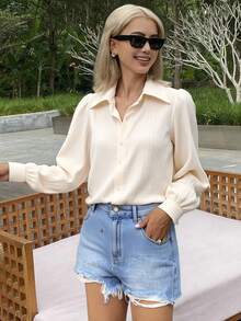 Livesso Blusa suelta de unicolor con cuello vuelto y pliegues para mujer, blanco, manga larga para primavera/verano/otoño - Blanco - Ver 2