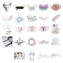 50张银色幸运翅膀贴纸，Y2K风格贴纸，Y2K市中心贴纸，Y2K礼物，90年代复古贴纸，防水乙烯基贴纸，适用于信封、水瓶、电脑、笔记本电脑、手机、行李箱、笔记本、冰箱等。 - O - 查看 4