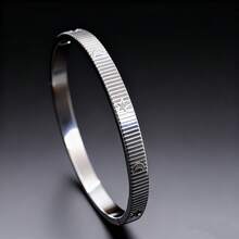 Nuevo brazalete con broche de acero inoxidable, brazalete de lujo de moda, brazalete con forma de huevo grabado y sin decoloración - Plateado - Ver 5