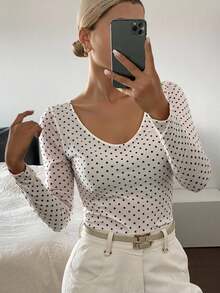 Livesso 女士波点半透明长袖圆领打底衫，春夏款 - 杏色 - 查看 4