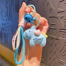 1个多色创意原创卡通马年钥匙扣，心形小马手机包挂件，汽车钥匙链，学生礼物饰品，适合朋友、情侣、日常使用