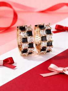 一对时尚几何方形黑白锆石棋盘格耳环，轻巧百搭，适合女孩佩戴 - 均碼 - 查看 5