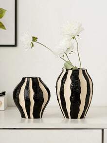 1 szt. Czarno-biały ceramiczny wazon w paski w stylu boho, nowoczesny mały wazon na kwiaty, odpowiedni do włożenia stroików, dekoracja do salonu, stolika kawowego lub regału, również świetny prezent, wazon w stylu boho, wazon z żebrowaną fakturą, dekoracja wazonu - Wzór czarno-biały - Zobacz 3