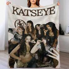 KATSEYE Music Combination Flannel Blanket, Modern Style, Lightweight And Comfortable, Suitable For All Seasons, Suitable For Sofas, Office Chairs, Beds, Outdoor Camping, Travel And Gatherings - Digital Printing, Ideal Gift For Family And Friends - 如圖所示 - 查看 8