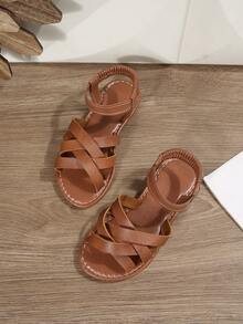 A Pair Of Children's Sandals, 2026 Summer New Style, Fashionable And Versatile, Round-Toed Flat, Anti-Slip, Black, White, Brown, Gold, Orange, Slip-On On The Beach, Roman Sandals For Outerwear - Brown - View 2