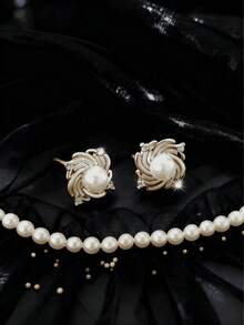 1 Pair S925 Sterling Silver Minimalist Pearl Geometric Stud Earrings For Women