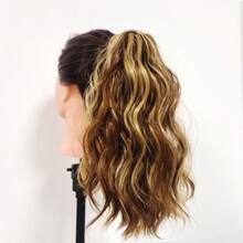 卷曲波浪合成马尾接发，配有短爪夹 - 适合日常派对，易于佩戴 - 彩色 - 查看 13