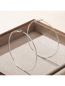 1 Pair Stainless Steel Simple Large Hoop Earrings, Suitable For Daily Wear. Hypoallergenic Minimalist Style Lightweight Metal Circle Earrings, Fashion Casual Daily Wear Accessories Suitable For Party Vacation Street Snap, European American  Oversized Hoop Earrings 2025 - 銀色 - 查看 4