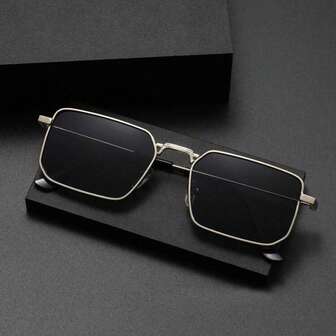 1pc Men's Metal Frame Square Fashion Glasses, Suitable For Daily Wear