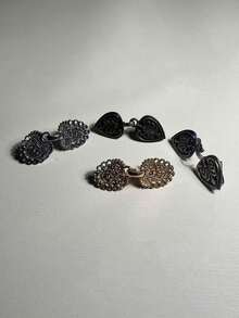 4pcs Alloy Shawl Clips, Sweater Clips, Scarf Clips. Suitable For Cardigans, Shawls, Scarves, Dresses, Etc. No Sewing Required. Simple And Practical, Retro, Elegant And Fashionable