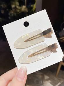 2个装小巧便携防滑发夹，适合居家女孩和美发沙龙使用，无缝发夹，刘海夹，发饰，化妆夹，鳄鱼夹，侧夹，发夹，化妆夹，直发夹，女孩滑板夹，边缘夹，鳄鱼夹，鳄鱼夹，女孩发夹，甜美刘海夹，鳄鱼夹，发饰，爪夹，发夹，发卡，头部饰品，发夹 - 2pcs白色髮夾 - 查看 6