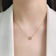 Women's Necklace In 18k Stainless Steel, With A Unique And Minimalist Design, A Super Bright Cubic Zirconia Pendant, And A Titanium Steel Chain Resistant To Discoloration. - 金色 - 查看 1