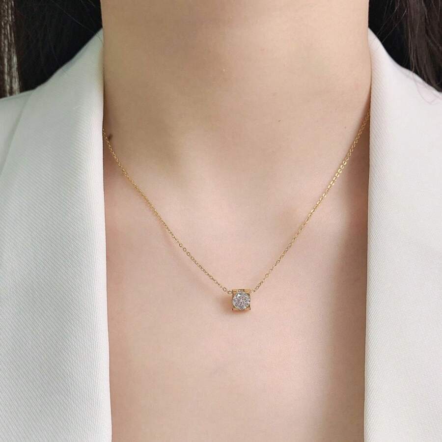 Women's Necklace In 18k Stainless Steel, With A Unique And Minimalist Design, A Super Bright Cubic Zirconia Pendant, And A Titanium Steel Chain Resistant To Discoloration. - 金色 - 查看 1