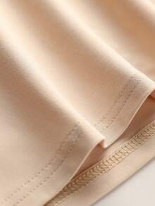 男童街头赛车图案短袖T恤，带数字装饰，面料柔软，适合春夏休闲穿着。 - 杏色 - 查看 5