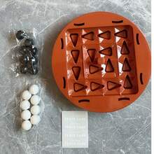 1 套逻辑国际象棋轨道游戏、互动玩具、2 人国际象棋棋盘游戏套装、标准版，适合 14 岁以上的派对和家庭聚会，具有独特的游戏机制和无尽的娱乐选项（某些产品颜色可能有所不同） - 軌道邏輯棋 - 查看 10