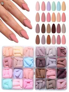 متعدد الألوان