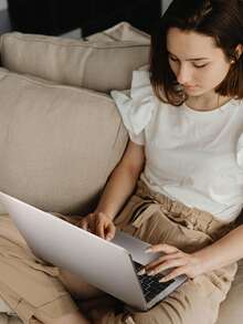 Crystal Clear Hard Shell Protective Case For MacBook Air 13.3" A2337 A2179 A1932 (2018-2021 M1), Air 13.6" A2681 A3113 A3240, Air 15" A2941 A3114 A3241 (2022-2025 M2 M3 M4), Pro 13.3"/14"/16" - Plastic Protective Cover, Ultra-Thin, Anti-Slip Feet, Lightweight Plastic Shell, Laptop Case, Air Case, Laptop