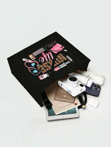 护士主题印花手提袋，轻便购物袋，兼具便携旅行沙滩包和化妆包功能，艺术字母和图案印花设计，适合女性日常使用，是一款便捷的购物袋。 - 彩色 - 查看 10