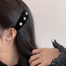 1个女士超闪亮水晶水滴发夹，水晶几何超闪亮水晶黑色天鹅绒发夹，奢华感十足，精致别致，适合外出佩戴 - 黑色 - 查看 5