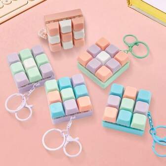 1pc Stress Relief Keyboard Key Chain - A Finger Toy With Sound Effects, Effectively Relieving Stress, And Featuring A Vibrant Macaron Color. The Appearance, Color, And Design Are Very Attractive, Making It A Perfect Party Favor, Gift, And Present For Friends.