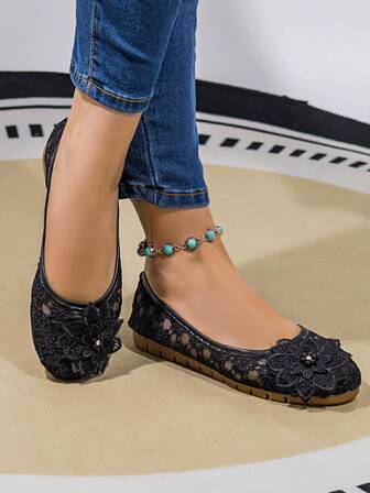 Elegant Commuter 3D Floral Lace Flat Shoes