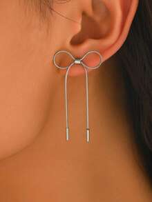 1 pereche de cercei eleganți cu ciucuri și fundă, design strălucitor de culoare aurie, delicati și grațioși, potriviți pentru diverse ocazii