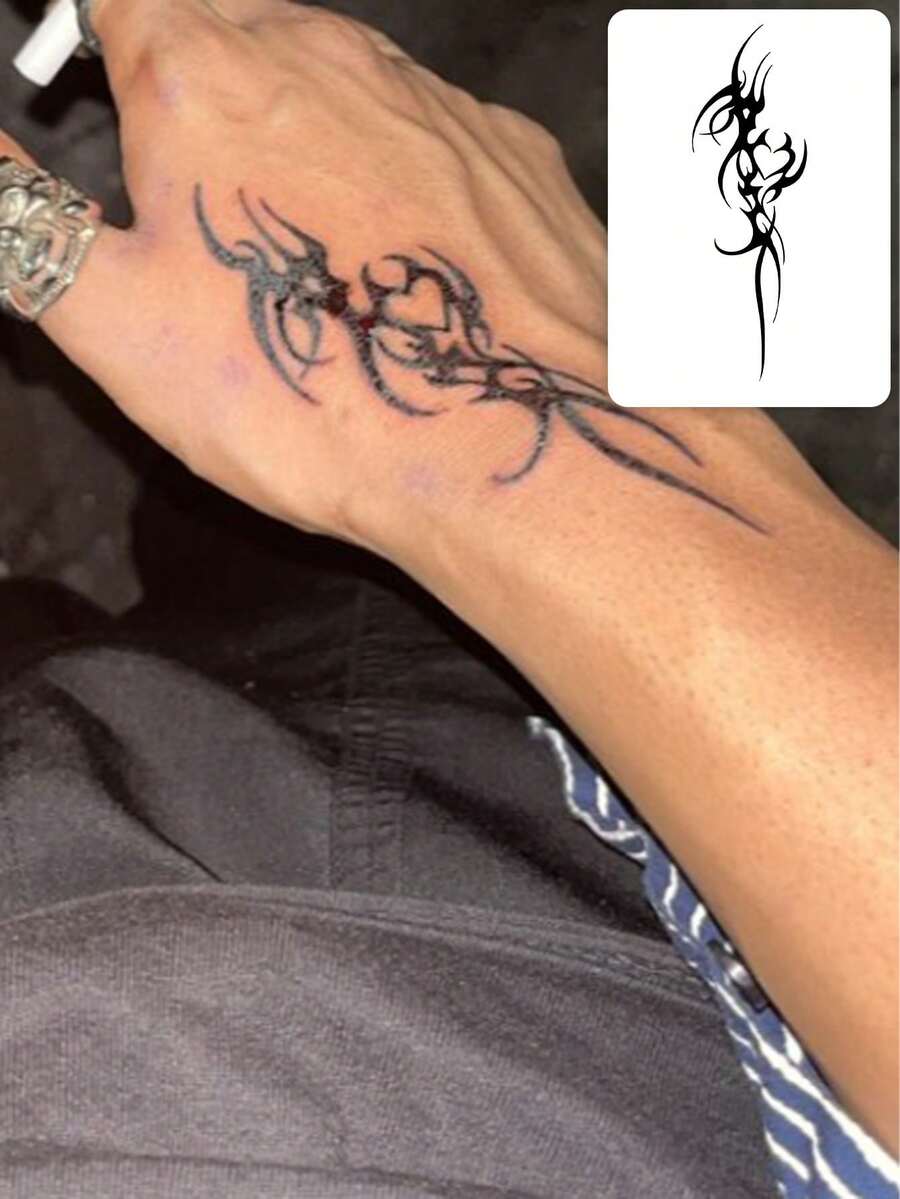 1pc 7-14 Days Lasting Herbal Temporary Tattoo, Halloween Knife Edge Mysterious Design Tattoo Sticker, Cool & Personalized For Men, Waterproof Temporary Tattoo Sticker Suitable For People