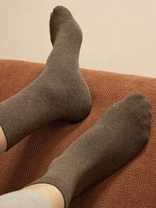 1/5 双随机男士纯色保暖舒适休闲商务中筒袜