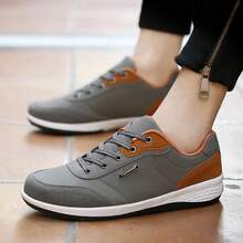 Zapatillas Ligeras para Hombre YRZL, Transpirables, Cómodas, Zapatillas de Correr para Hombre, Nuevas Antideslizantes, Duraderas, Suaves, Zapatos Deportivos Casuales para Exteriores - blanco gris - Ver 6