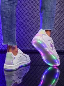 1双可爱卡通LED发光透气运动鞋，男女童均适用 - 休闲、减震、四季皆宜防滑户外跑步和步行鞋 - 白色 - 查看 7