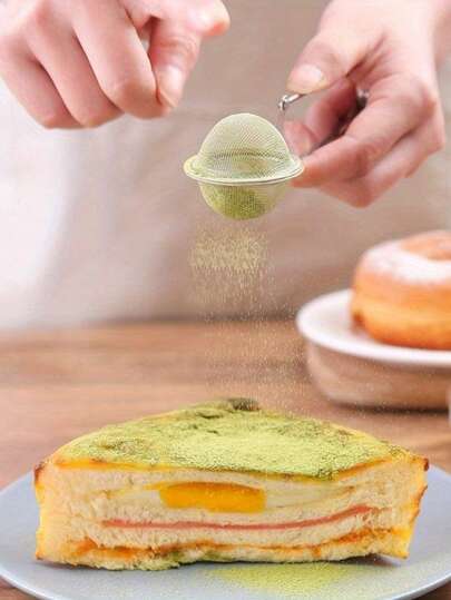 1pc Stainless Steel Flour Sifter, Sugar Shaker, Creative Tea Infuser Kitchen Tool - Suitable For Brewing Tea, Seasoning Stews, Hot Pot Ingredients, Baking & Cooking - Ideal Gift For Christmas, Halloween And New Year's Eve (All Season)