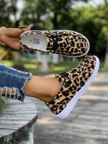 女士豹纹平底帆布休闲度假风运动鞋，时尚百搭舒适透气乐福鞋 - 豹紋 - 查看 2