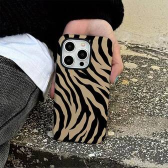 Zebra Striped Phone Case - Striking Black And White Stripes