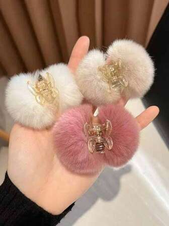 1pc Women Fashion Butterfly Fluffy Hair Claw Elegant Hair Clips Fashion Hair Clutch Winter Hair Accessories